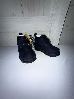 Cat & Jack Magnus Boots Size 6 Navy Blue Suede Ankle Chukka